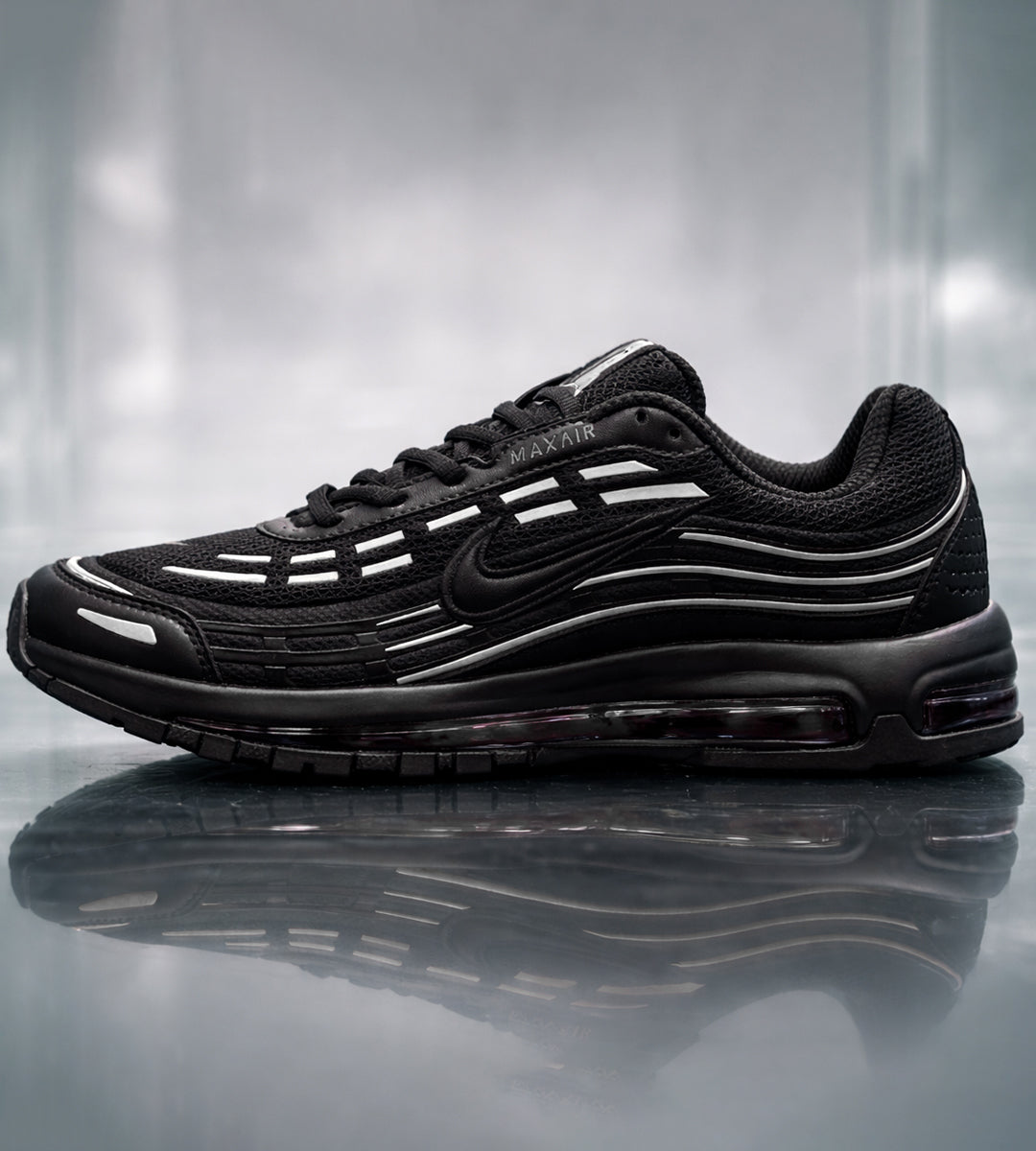 Lightweight Running Sneakers – Breathable Upper, Air Cushion Support, Modern Design