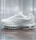 Lightweight Running Sneakers – Breathable Upper, Air Cushion Support, Modern Design